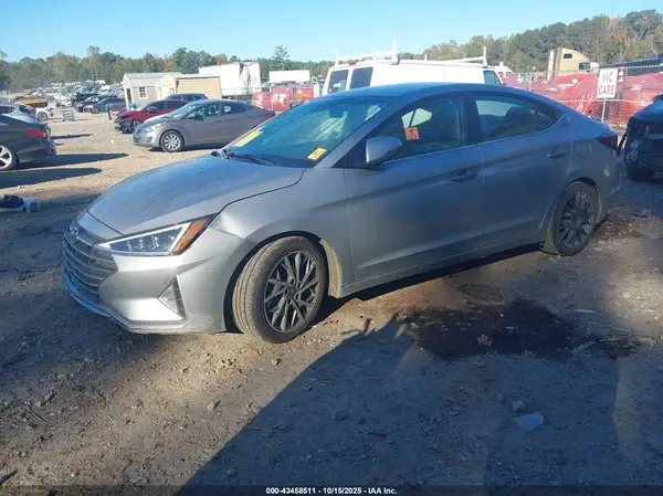 5NPD84LF3LH592762 2020 HYUNDAI ELANTRA - Image 2
