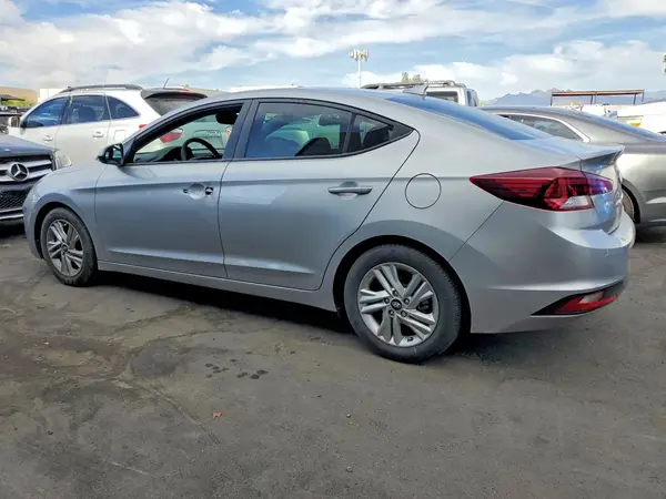 5NPD84LF3LH600441 2020 HYUNDAI ELANTRA - Image 2