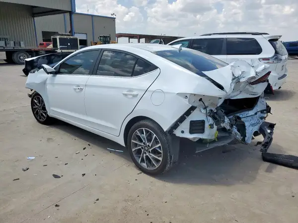 5NPD84LF3LH616588 2020 HYUNDAI ELANTRA - Image 2