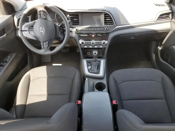 5NPD84LF3LH621564 2020 HYUNDAI ELANTRA - Image 8