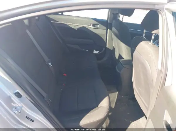 5NPD84LF3LH622164 2020 HYUNDAI ELANTRA - Image 8