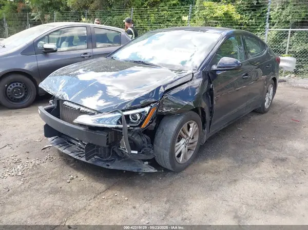 5NPD84LF3LH625761 2020 HYUNDAI ELANTRA - Image 2