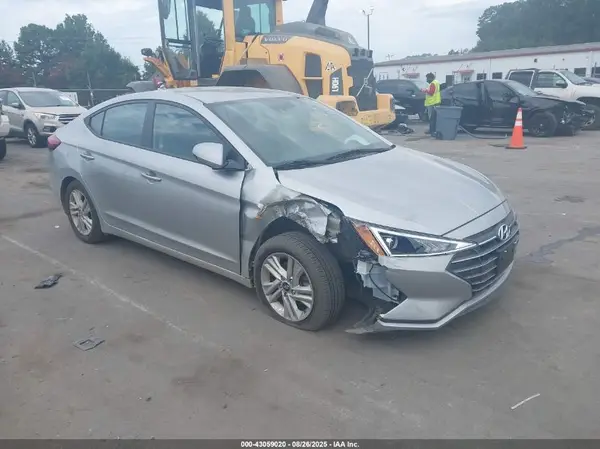5NPD84LF3LH626442 2020 HYUNDAI ELANTRA - Image 1
