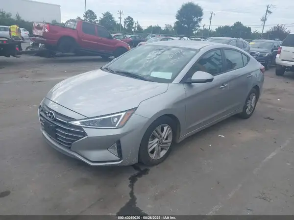 5NPD84LF3LH626442 2020 HYUNDAI ELANTRA - Image 2