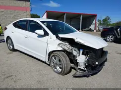 5NPD84LF3LH627512 2020 HYUNDAI ELANTRA