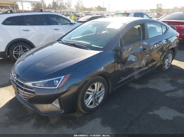 5NPD84LF3LH630894 2020 HYUNDAI ELANTRA - Image 2