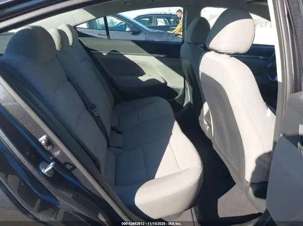 5NPD84LF3LH630894 2020 HYUNDAI ELANTRA - Image 8