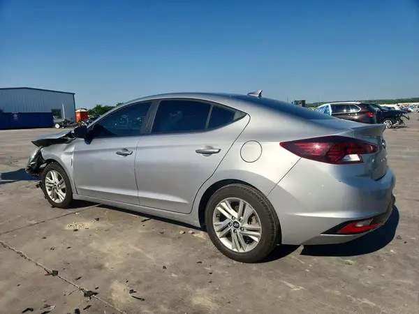 5NPD84LF3LH632256 2020 HYUNDAI ELANTRA - Image 2