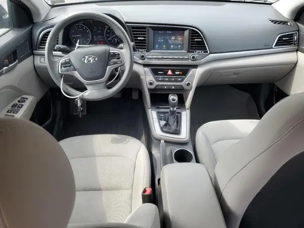 5NPD84LF4HH001586 2017 HYUNDAI ELANTRA - Image 8