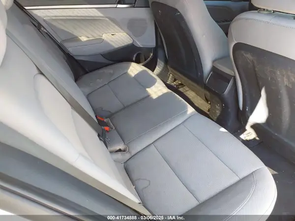 5NPD84LF4HH001796 2017 HYUNDAI ELANTRA - Image 8