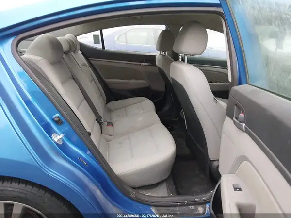 5NPD84LF4HH001992 2017 HYUNDAI ELANTRA - Image 8