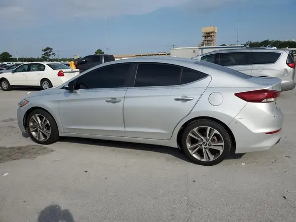 5NPD84LF4HH002088 2017 HYUNDAI ELANTRA - Image 2