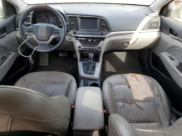 5NPD84LF4HH002785 2017 HYUNDAI ELANTRA - Image 8