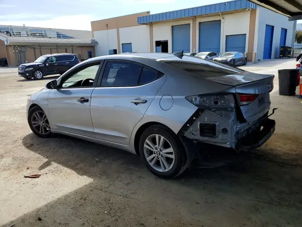 5NPD84LF4HH003029 2017 HYUNDAI ELANTRA - Image 2