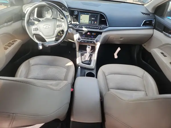 5NPD84LF4HH004441 2017 HYUNDAI ELANTRA - Image 8