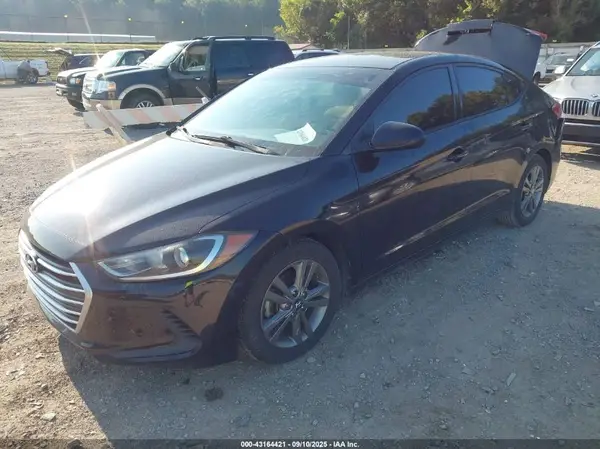 5NPD84LF4HH008991 2017 HYUNDAI ELANTRA - Image 2
