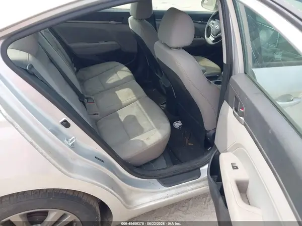5NPD84LF4HH009199 2017 HYUNDAI ELANTRA - Image 8