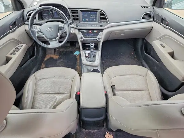 5NPD84LF4HH009901 2017 HYUNDAI ELANTRA - Image 8