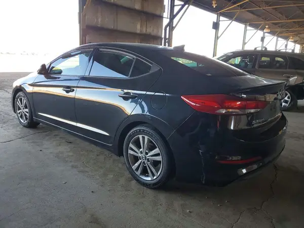 5NPD84LF4HH010031 2017 HYUNDAI ELANTRA - Image 2