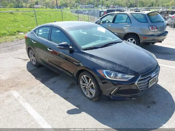 5NPD84LF4HH010045 2017 HYUNDAI ELANTRA - Image 1