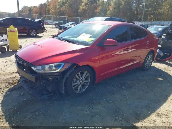 5NPD84LF4HH011390 2017 HYUNDAI ELANTRA - Image 2