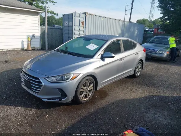 5NPD84LF4HH011504 2017 HYUNDAI ELANTRA - Image 2