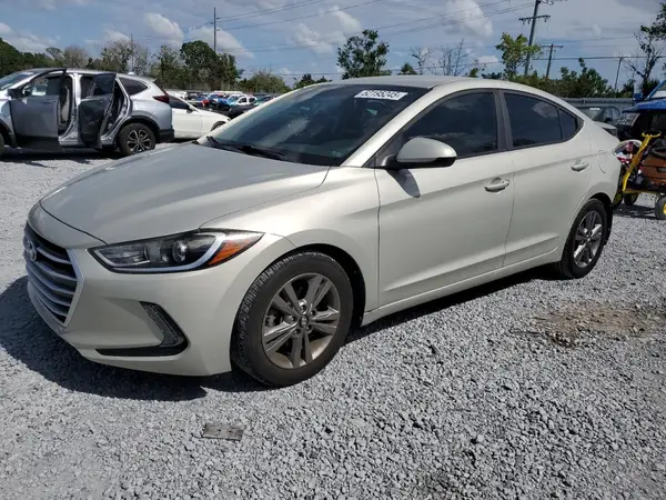 5NPD84LF4HH012796 2017 HYUNDAI ELANTRA - Image 1