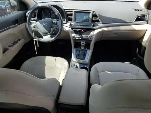 5NPD84LF4HH012796 2017 HYUNDAI ELANTRA - Image 8