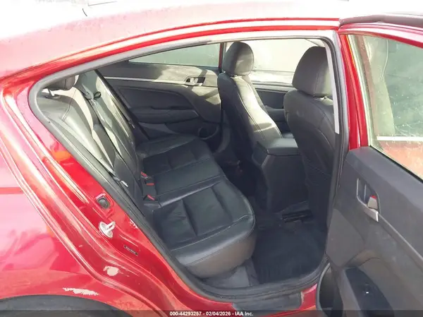 5NPD84LF4HH014161 2017 HYUNDAI ELANTRA - Image 8