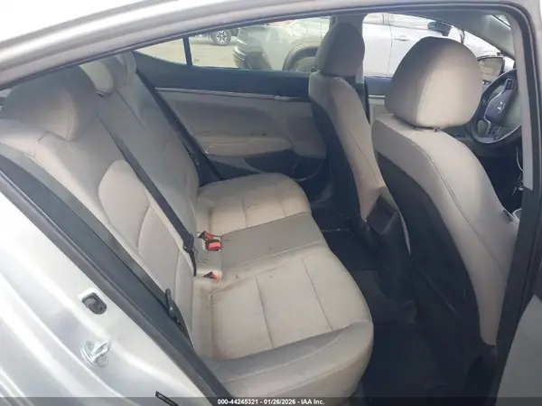 5NPD84LF4HH014743 2017 HYUNDAI ELANTRA - Image 8