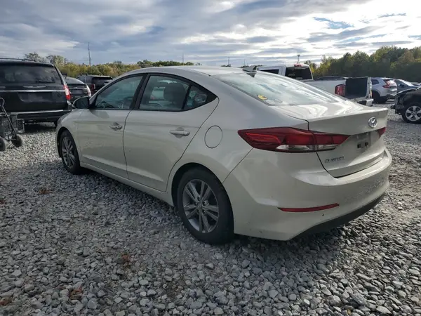 5NPD84LF4HH015035 2017 HYUNDAI ELANTRA - Image 2