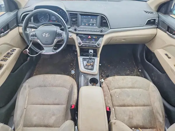5NPD84LF4HH015598 2017 HYUNDAI ELANTRA - Image 8