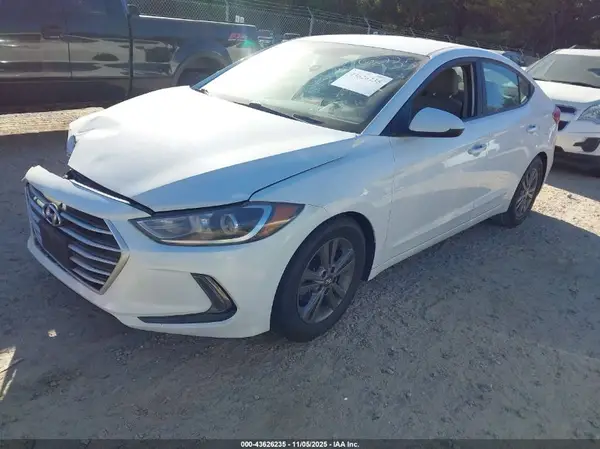 5NPD84LF4HH016475 2017 HYUNDAI ELANTRA - Image 2