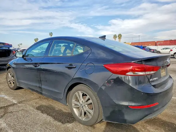 5NPD84LF4HH018145 2017 HYUNDAI ELANTRA - Image 2