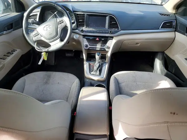 5NPD84LF4HH018145 2017 HYUNDAI ELANTRA - Image 8