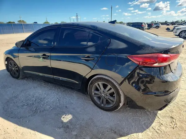 5NPD84LF4HH018159 2017 HYUNDAI ELANTRA - Image 2