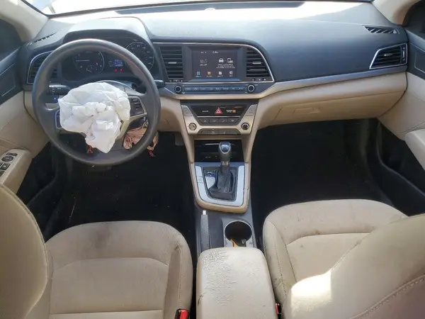 5NPD84LF4HH019697 2017 HYUNDAI ELANTRA - Image 8