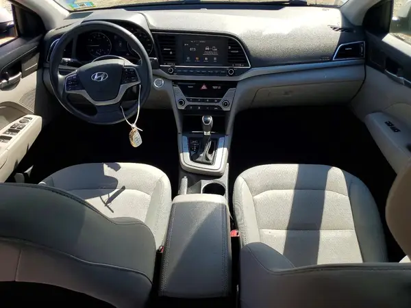 5NPD84LF4HH019876 2017 HYUNDAI ELANTRA - Image 8