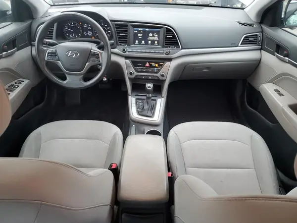 5NPD84LF4HH022311 2017 HYUNDAI ELANTRA - Image 8