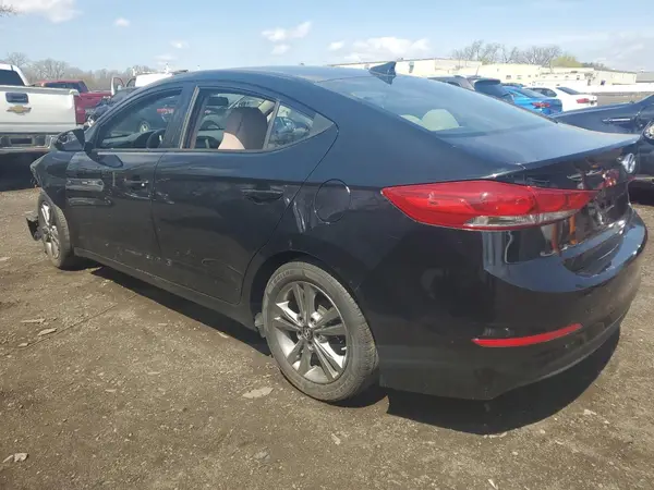 5NPD84LF4HH022891 2017 HYUNDAI ELANTRA - Image 2