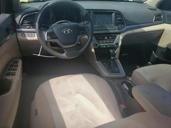 5NPD84LF4HH022891 2017 HYUNDAI ELANTRA - Image 8