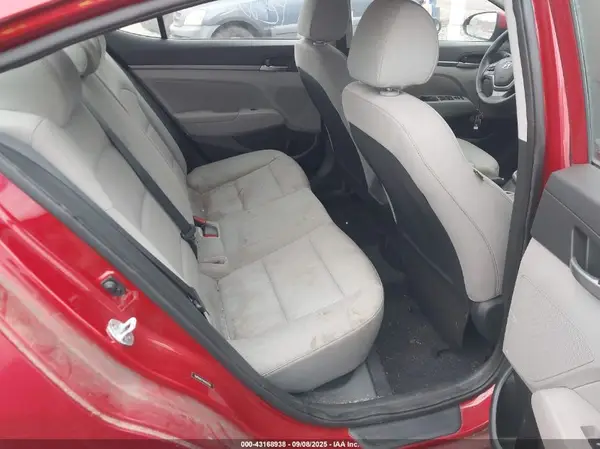 5NPD84LF4HH025502 2017 HYUNDAI ELANTRA - Image 8