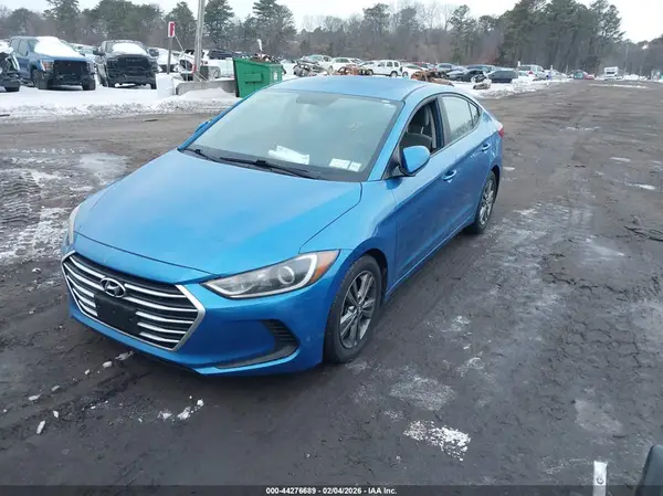 5NPD84LF4HH026018 2017 HYUNDAI ELANTRA - Image 2