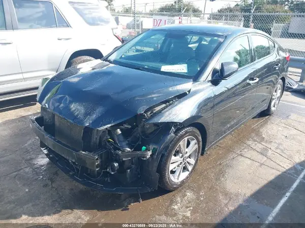5NPD84LF4HH027217 2017 HYUNDAI ELANTRA - Image 2