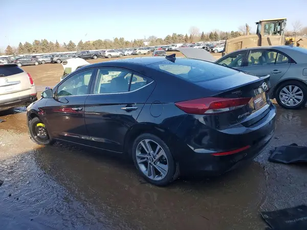 5NPD84LF4HH027962 2017 HYUNDAI ELANTRA - Image 2