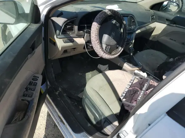 5NPD84LF4HH033471 2019 HYUNDAI ELANTRA - Image 8