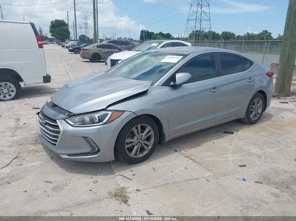 5NPD84LF4HH034894 2017 HYUNDAI ELANTRA - Image 2