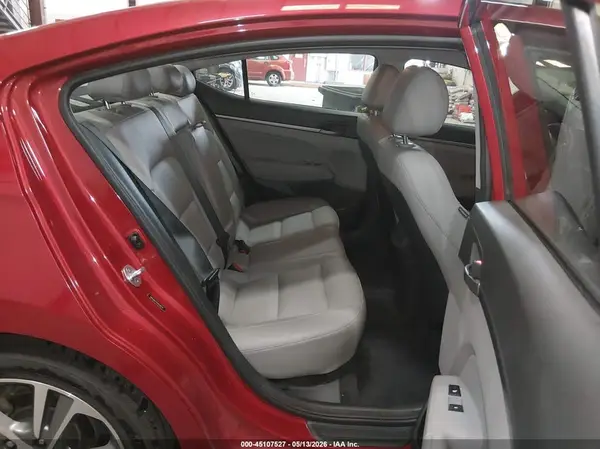 5NPD84LF4HH038234 2017 HYUNDAI ELANTRA - Image 8
