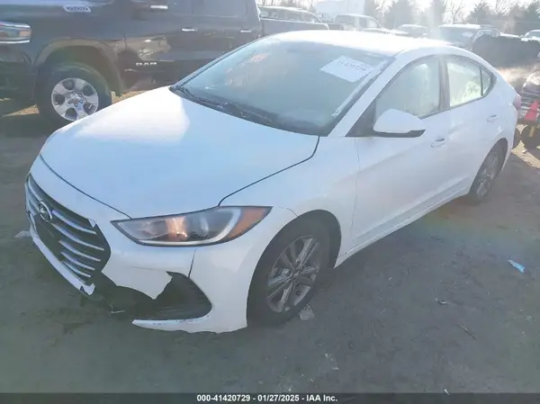 5NPD84LF4HH040047 2017 HYUNDAI ELANTRA - Image 2