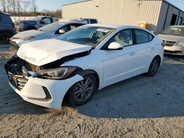 5NPD84LF4HH040257 2017 HYUNDAI ELANTRA - Image 1